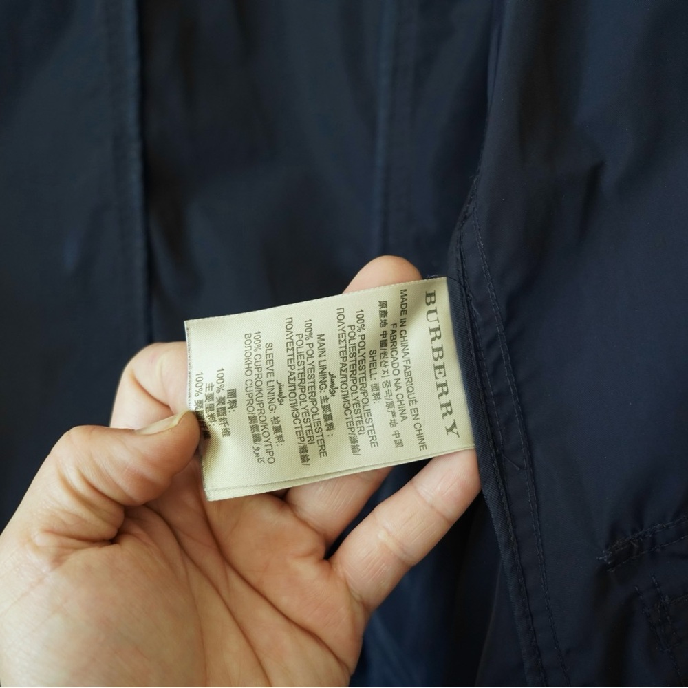 Burberry Brit Navy Blue Hooded Windbreaker Anorak Jacket Raincoat Size 12 US - Picture 11 of 13